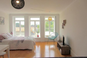 Cedofeita Studio, by Flat in Porto